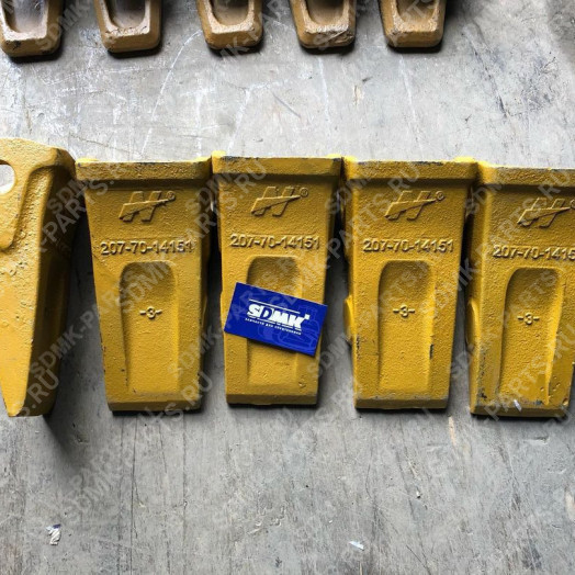 Коронка ковша KOMATSU PC300-7 207-70-14151 1