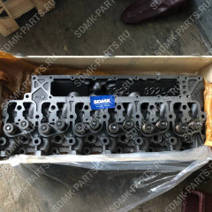 Головка блока цилиндров в сборе HYUNDAI R210LC-7 3967458 Головка блока цилиндров в сборе HYUNDAI R210LC-7 3967458