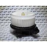 Мотор отопителя XB00001057 (OEM) Мотор отопителя XB00001057 (OEM)